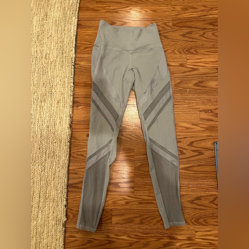 ALO Yoga Leggings